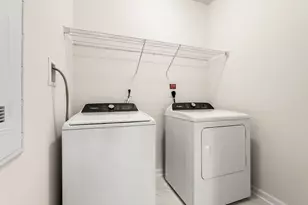 6 Stratton Dr, Woburn, MA 01801 - Photo 26