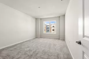 6 Stratton Dr, Woburn, MA 01801 - Photo 20