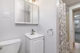 129 Friend St, Amesbury, MA 01913 - Photo 14