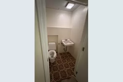 466 Merrimack Street, Lowell, MA 01854 - Photo 10