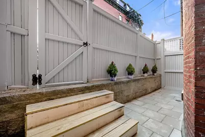 195 Beacon Street #2, Boston, MA 02116 - Photo 10