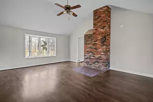 19 Valerie Dr, Plainville, MA 02762 - Photo 20