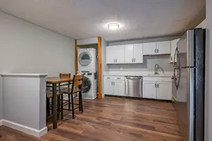 19 Kimberly Dr, Merrimack, NH 03054 - Photo 4