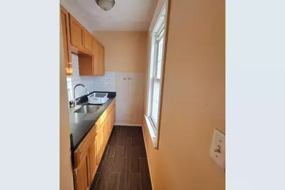 111 Rodney #2, Worcester, MA 01605 - Photo 8