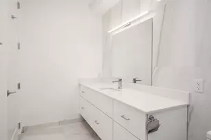 340 W 2nd St, Boston, MA 02127 - Photo 20