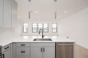 340 W 2nd St, Boston, MA 02127 - Photo 8