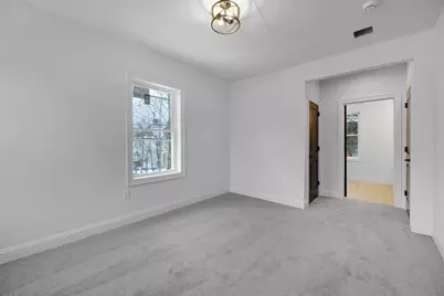 104 Lincoln St, Holyoke, MA 01040 - Photo 18