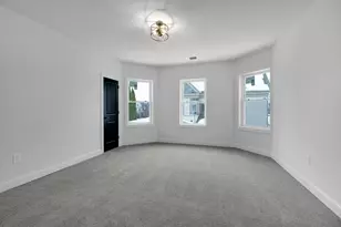 104 Lincoln St, Holyoke, MA 01040 - Photo 22