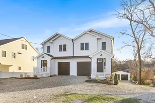 43 High St, Gloucester, MA 01930 - Photo 1