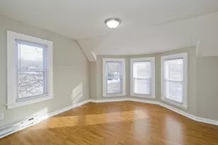 28 Miller St, Ludlow, MA 01056 - Photo 10