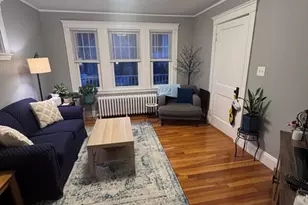 35 Mendelssohn St, Boston, MA 02131 - Photo 2