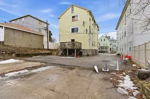 74 Esther St, Worcester, MA 01607 - Photo 4