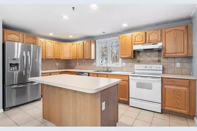 52 Deanville Rd, Attleboro, MA 02703 - Photo 6