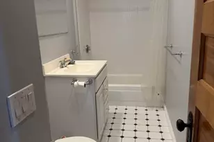 29 Boardman St, Worcester, MA 01606 - Photo 14