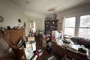 158 Pleasant St, Holyoke, MA 01040 - Photo 6