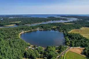 11 + 13 Blackmore Pond Circle, Wareham, MA 02576 - Photo 4
