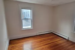 23 Park St, Salem, MA 01970 - Photo 8