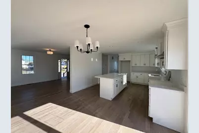 917 Dwelly, Fall River, MA 02720 - Photo 12