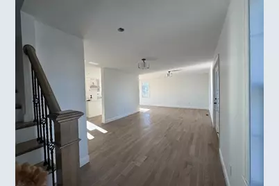 917 Dwelly, Fall River, MA 02720 - Photo 6