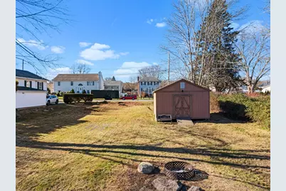 73 Gifford Ave, Dartmouth, MA 02747 - Photo 24