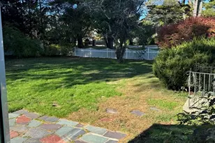 793 Dedham St, Newton, MA 02459 - Photo 12