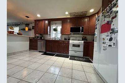 47 Shawmut St, Revere, MA 02151 - Photo 8