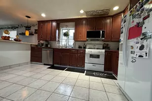 47 Shawmut St, Revere, MA 02151 - Photo 8