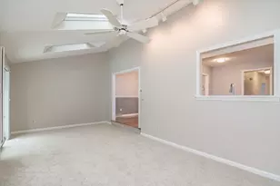 13 Castle Hills Rd, Agawam, MA 01001 - Photo 18