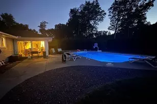 58 Shady Side Dr, Longmeadow, MA 01106 - Photo 2