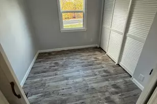 10 Willow Cir, Brimfield, MA 01010 - Photo 8