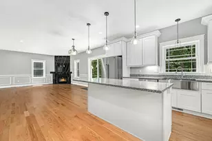 502 Pine St, Leicester, MA 01571 - Photo 8