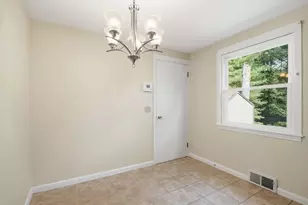 60 Jeanne Marie St, Springfield, MA 01129 - Photo 10