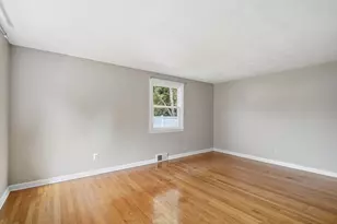 60 Jeanne Marie St, Springfield, MA 01129 - Photo 4