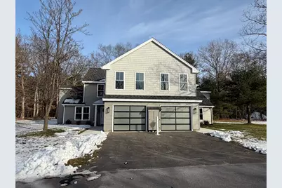 13 Barracks Road #13, Hudson, MA 01749 - Photo 2