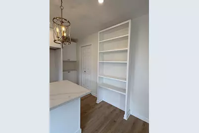 25 Lebanon St #C, Fall River, MA 02723 - Photo 4