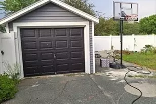 333 Lynnfield St, Lynn, MA 01904 - Photo 18