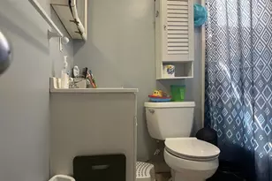 136 Tecumseh St, Fall River, MA 02721 - Photo 2