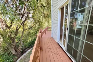 81 E Mountain, Worcester, MA 01609 - Photo 18