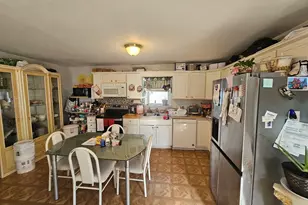 37 Tuttle St, Revere, MA 02151 - Photo 2