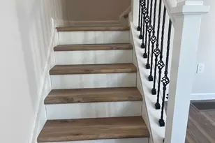 9 Riverbank Cir, Haverhill, MA 01835 - Photo 8