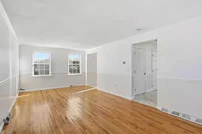 22 Pheasant Drive, Springfield, MA 01119 - Photo 8