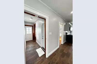 19 Roslyn St #2, Salem, MA 01970 - Photo 12