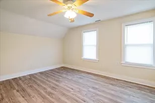 93 Carleton St, Haverhill, MA 01832 - Photo 4