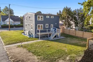 18 Lynn St, Malden, MA 02148 - Photo 36