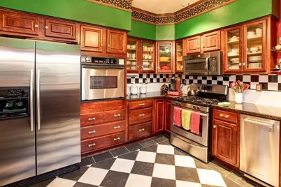 1231 Robeson St, Fall River, MA 02720 - Photo 8