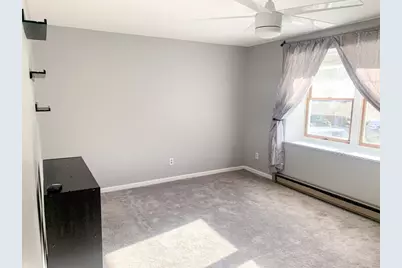 51-1/2 Hatfield St #6, Northampton, MA 01060 - Photo 6
