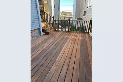 4 Riggs St #1, Gloucester, MA 01930 - Photo 16