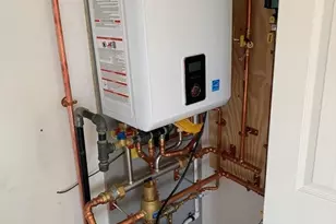 125 Mills Ave, Revere, MA 02151 - Photo 18