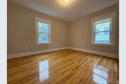 1301 Main St #2, Worcester, MA 01603 - Photo 4