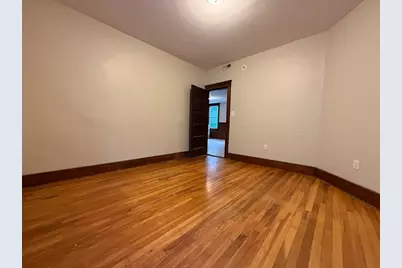 38 Ames St #2, Worcester, MA 01604 - Photo 8